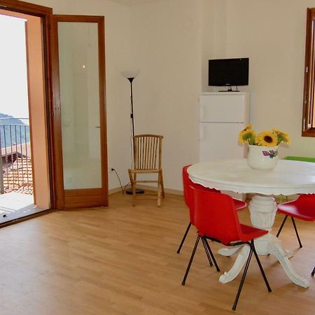 Casa Patrizia Apartman Sueglio Kültér fotó